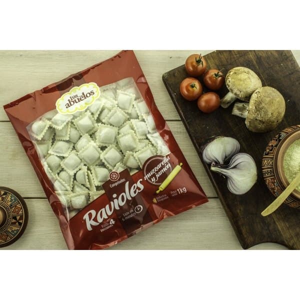 Ravioles de muzzarella y jamón