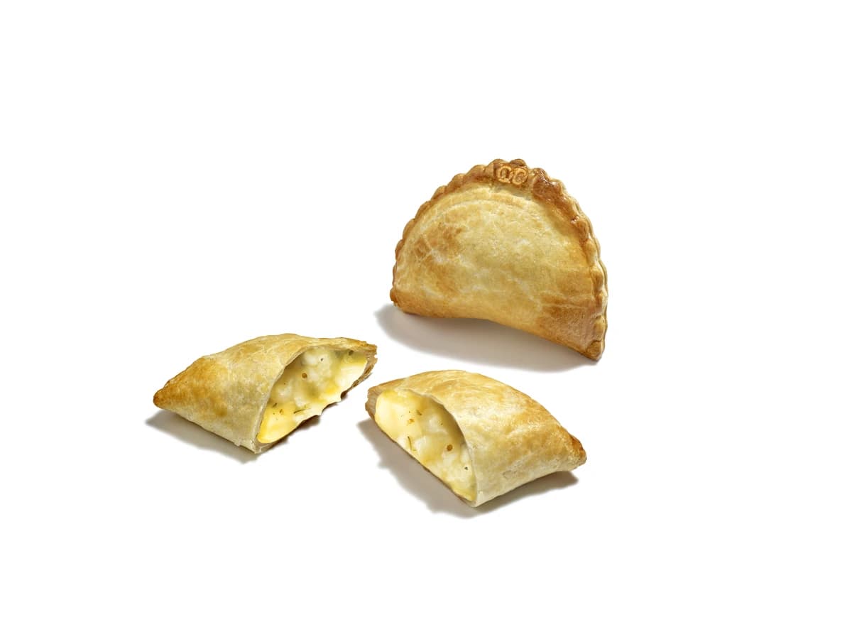 Empanada de Queso y Cebolla